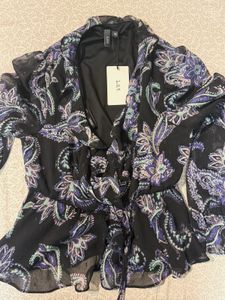 Chic Paisley Print Wrap Top