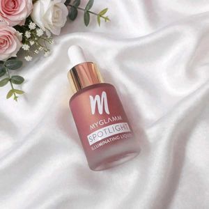 MyGlamm Spotlight Illuminating Liquid