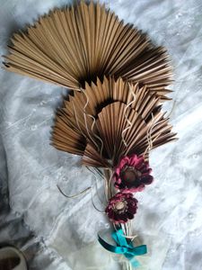 Natural boho bouquet decor