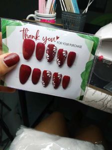 By 2 Any Pressons Set Get 1 Free