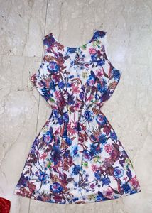 Beautiful Floral Print Dress
