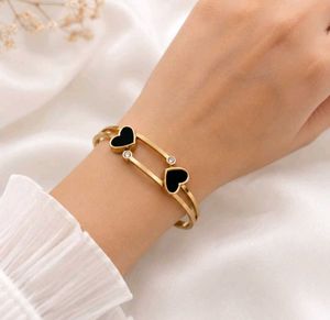 Chic Anti Tarnish Bracelet with Black Heart Charms