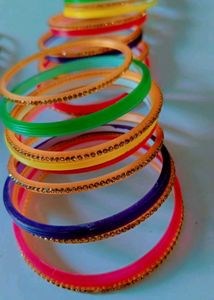 3Elegant Set of Bangles