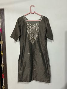 Grey Silk Blend Embroidered Kurti