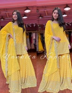 Beautiful &amp; Comfortable Sarara Outfit