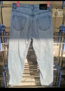 Pack of 2 Jeans and White Pants