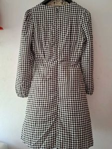 Tokyo Talkies Houndstooth Dress size M