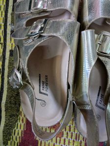 Gold Sandals with Buckle Detail