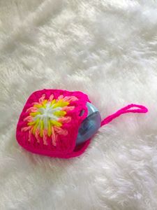 handmade crochet Earpod pouch