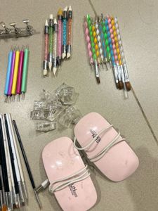 Nail Art Tool Set with Mini UV Lamp