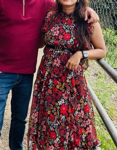 Floral Print Midi Dress with Ruffle Sleeves