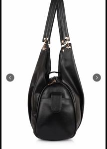 Chic Black Faux Leather Shoulder Bag