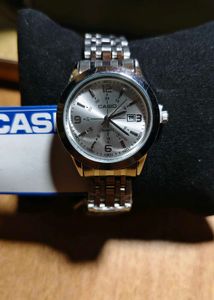 Casio Quartz Watch Women