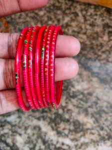 Earrings And Hair Clips An Bangle