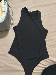 h&m black bodysuit