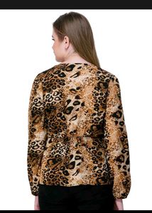 Leopard Print V-Neck Long Sleeve Top