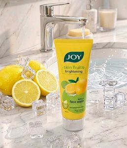 Joy Skin Fruits Lemon Face Wash