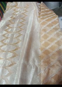 Beautiful Saree With Cotton Blouse
