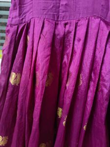 Beautiful Purple Ethnic south indian legnga