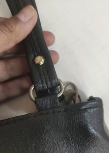 Black Hangbag
