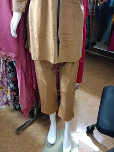 Party Wear Velvet Women's coord set