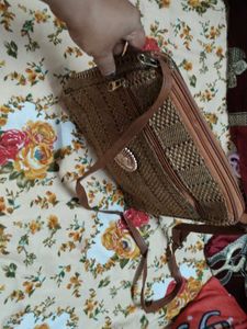 hand bag in very good condition