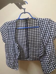 Checkered Cropped top