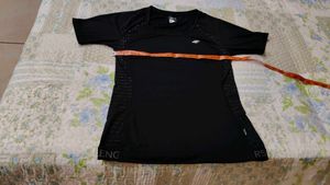 4F Men's Black Athletic T-Shirt