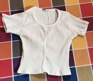 Ribbed Cream Short Sleeve Top