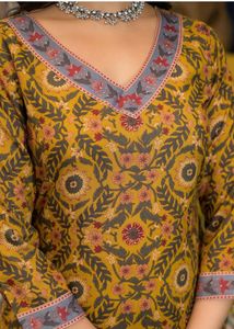 Vibrant Floral Print Kurta Large size. no dupatta