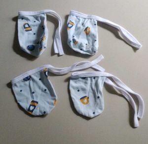 any 2Set of Baby Mittens and apron Set