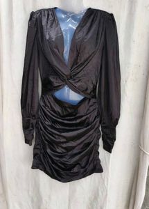 I. Chic Black Ruched Satin Dress
