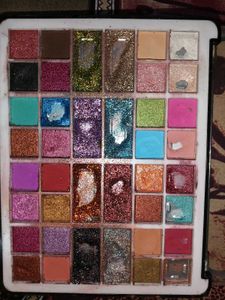 Versatile Eyeshadow Palette