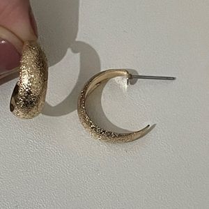 Textured Gold Hoop Earrings