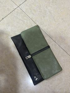 Stylish Black and Green Wallet