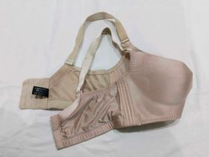Comfortable padded seamless Bra