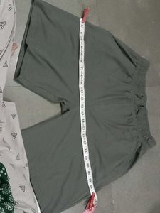 Comfortable Olive Green Cargo Shorts
