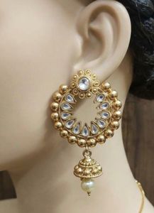 Elegant Gold Jhumka Earrings