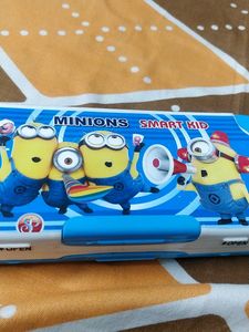 MINIONS DESIGNED BOX