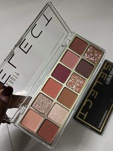 Miss Bevola 12 Color Eyeshadow Palette
