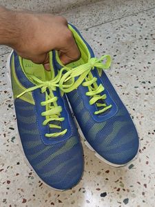 Reebok Running Shoes UK 7.5 | Lightweight &amp; Comf