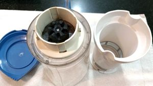 Preethi Super Extractor mixie Jar coconut milk