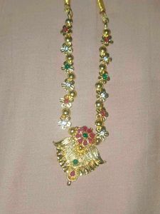 Elegant Gold Plated Necklace Set