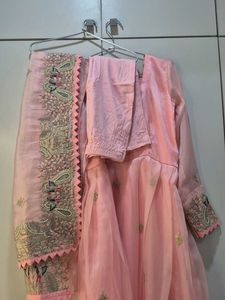 Elegant Pink Kurta with Embellishments