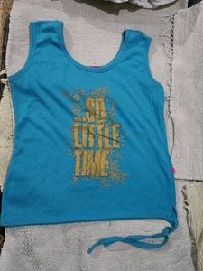 Set Of 2 Tops