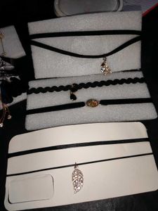 2 Chokers With One Freebie