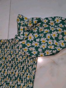 Charming Floral Print Puff Sleeve Dress