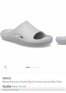 new with tags crocs
