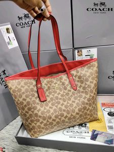 CITY TOTE BAG IN SIGNATURE CANVAS* WD BOX