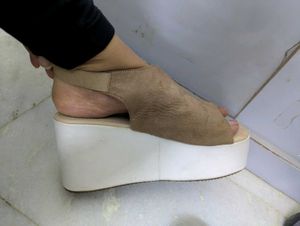 Used Stylish Wedge Sandals
